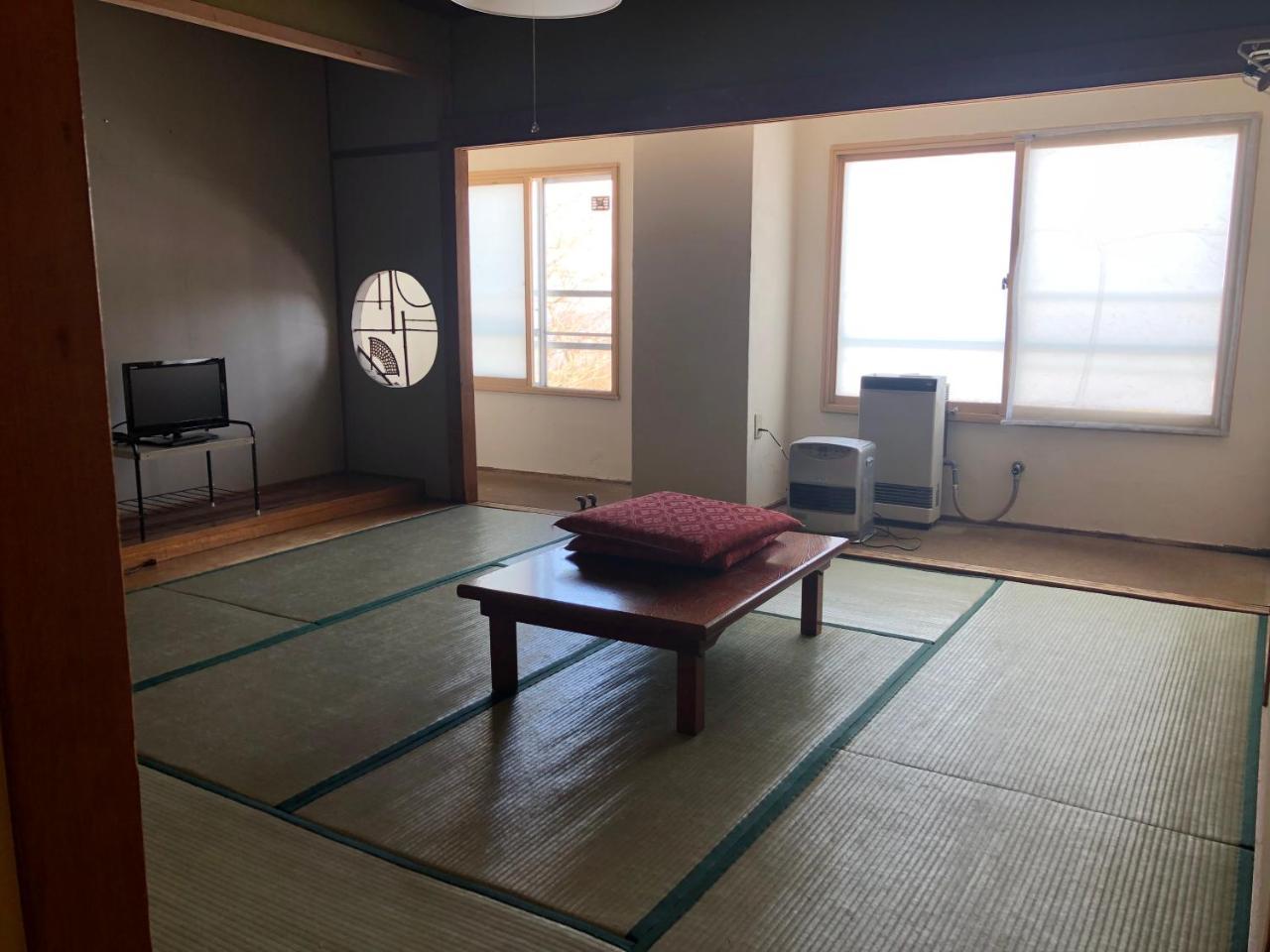 Onsen Yado Echo Hotel Myoko Buitenkant foto